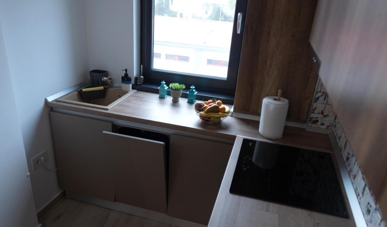 'Just Like Home' Apartment - With Private Parking Place Galaţi Eksteriør bilde