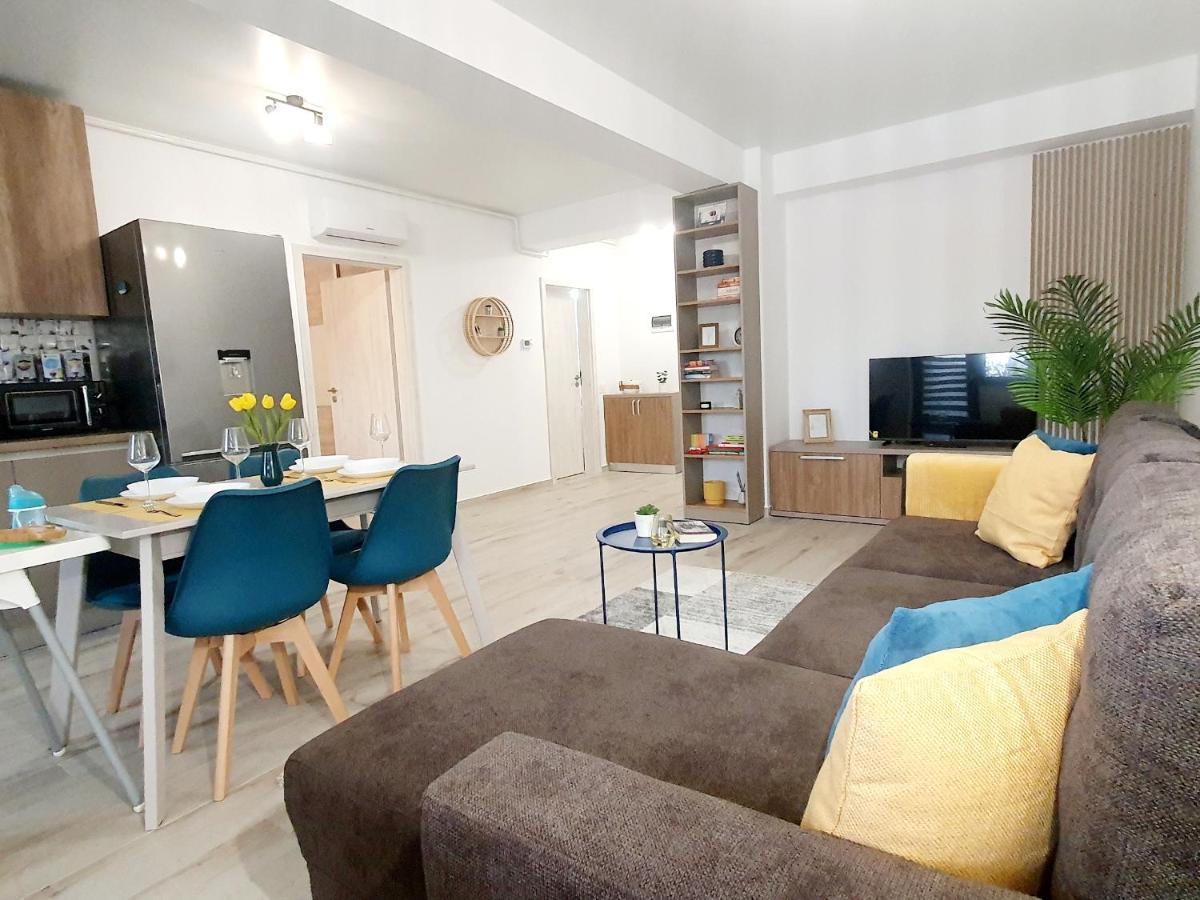 'Just Like Home' Apartment - With Private Parking Place Galaţi Eksteriør bilde