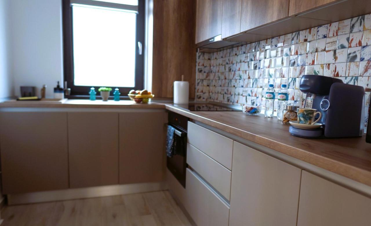 'Just Like Home' Apartment - With Private Parking Place Galaţi Eksteriør bilde